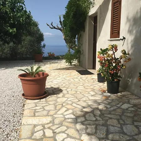 La Terrazza Del Duca Apartmán *